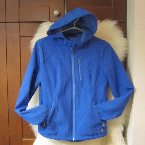 Mondetta rain resistant athletic jacket. - Picture 1 of 5